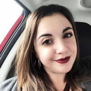 Meet your Posher, Selena